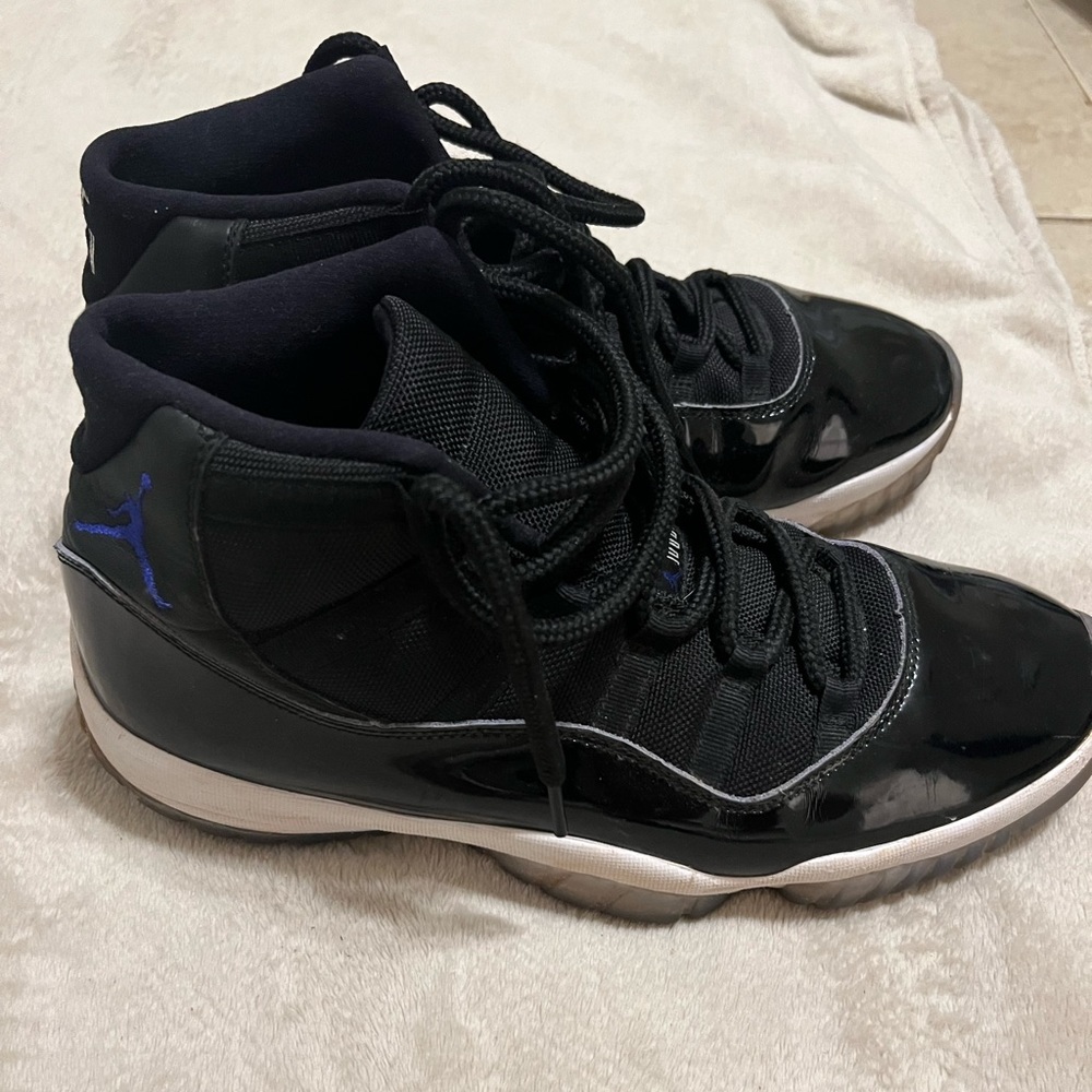 Jordan retro space jams